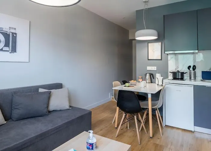 Cute, Bright And Cozy Flat 5 Min Walk To Acropolis